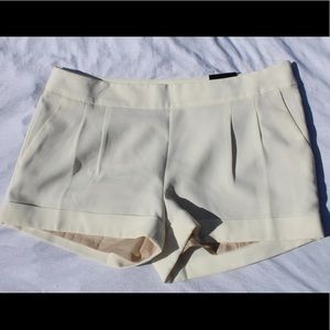 Never Worn Express Ivory Lined Dress Shorts